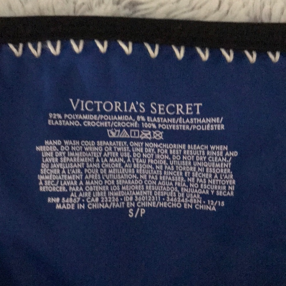 Victoria Secret Swim Bikini Bottom NWT - Picture 3 of 4